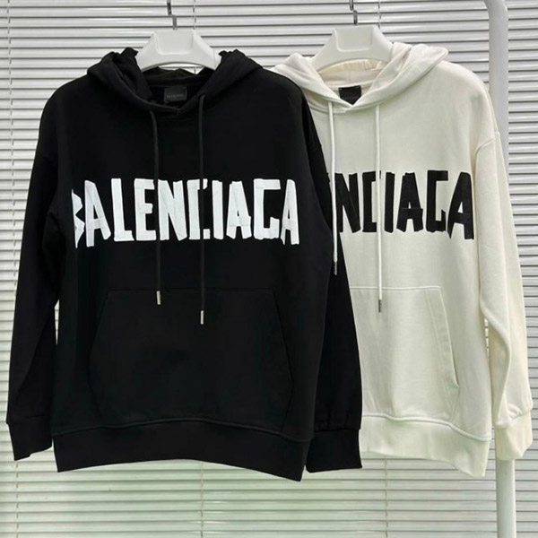 Balenciaga Hoodie AA80037024
