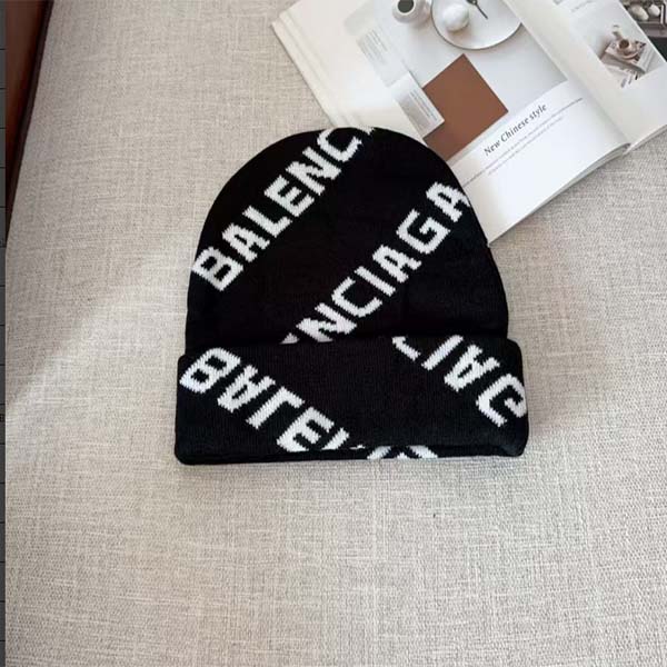 Balenciaga Hat DO48304001