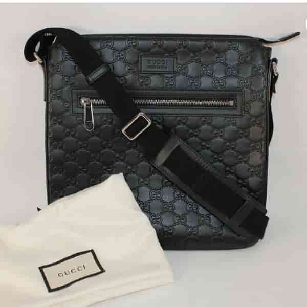 Gucci Black Leather Guccisima Cross Body Flat Messenger Bag BB00002039