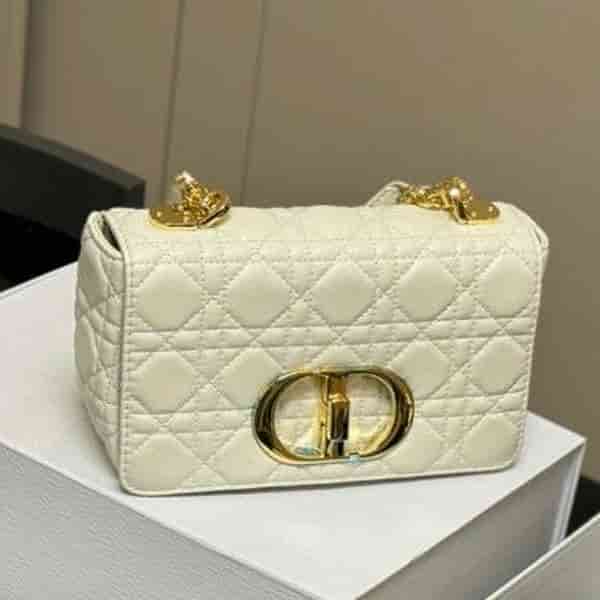 Dior Caro BagBlack Quilted Macrocannage Calfskin BB20024006