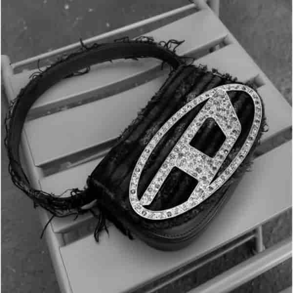Diesel 1DR Canvas Shoulder Bag BA05016001