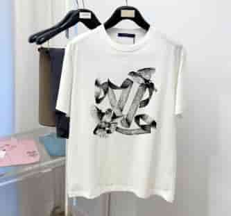 Louis Vuitton LV New Short Sleeve T-Blood AO90045120