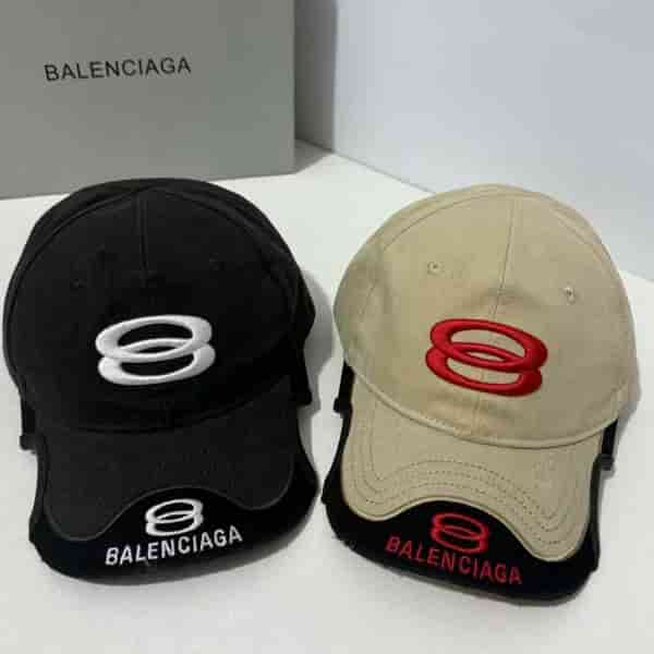 Balenciaga Graffiti Dual Craft Cracked Leather Hat DO55304006