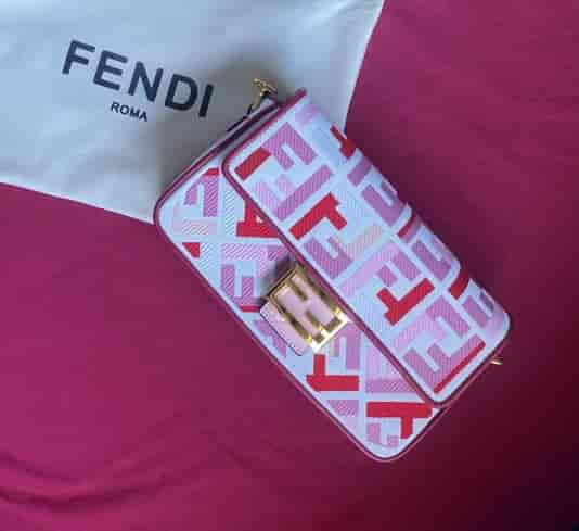 Fendi Sweet And Cool Mini Bag BC08023006