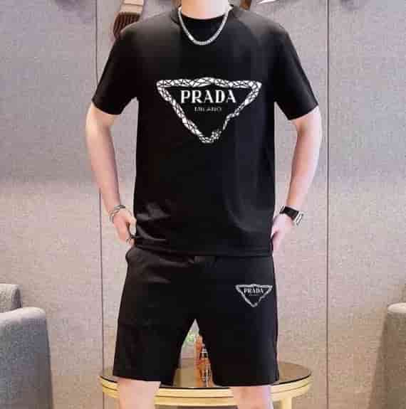 Prada Simple And Trendy Short Sleeves AA50043039