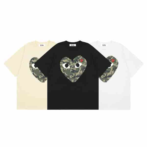 CDG PLAY Camouflage Logo Short Sleeved Shirt AO50049015