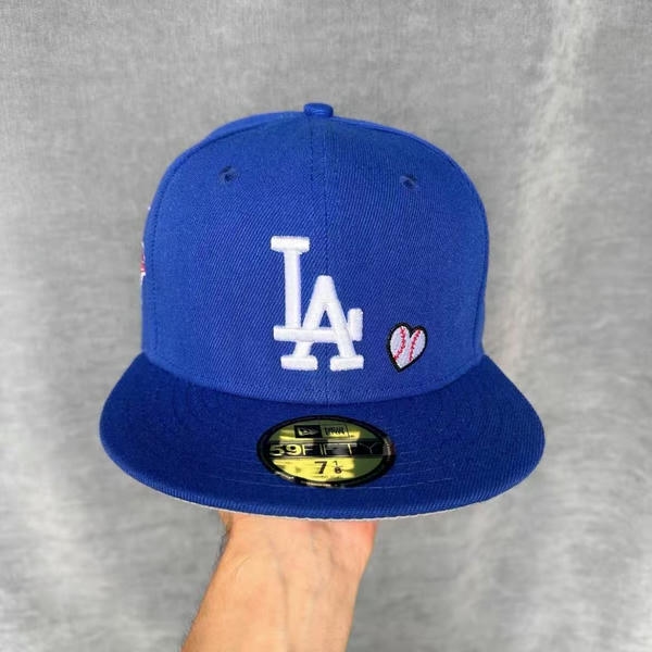 NEW ERA Klein Blue Embroidered Hat DO35323017