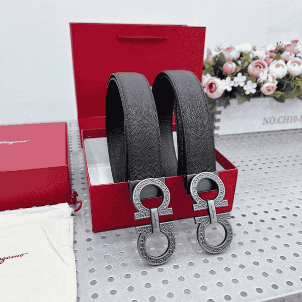 Ferragamo Hammer Patterned Metal Buckle Belt DA60214010