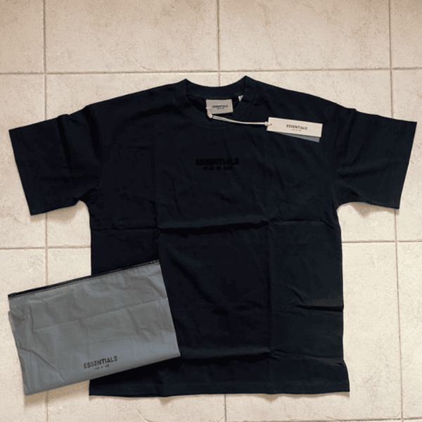 ESSENTIALS Simple Solid Color T-shirt AO55005173