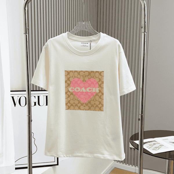 Coach Casual Logo T-shirt AO75120001