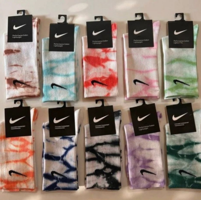 Nike Printed And Dyed Mid Tube Socks DO10632007