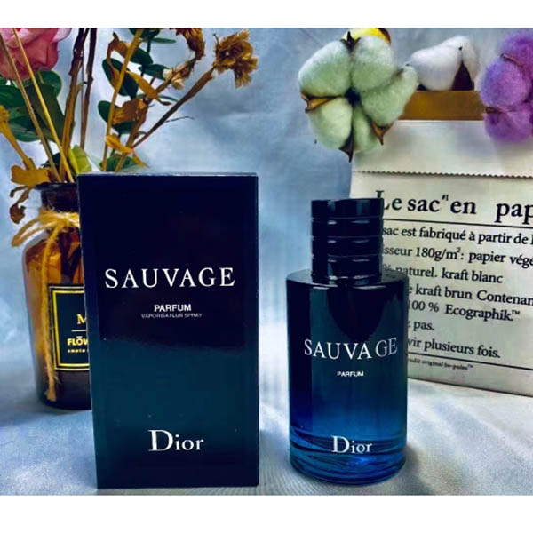 Dior Sauvage Parfum  HO46020281