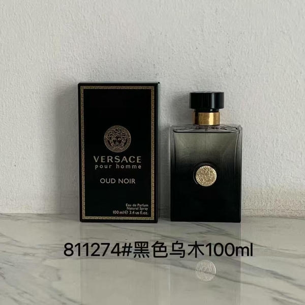 Versace Pour Femme Oud Noir Eau De Parfum HO45030181