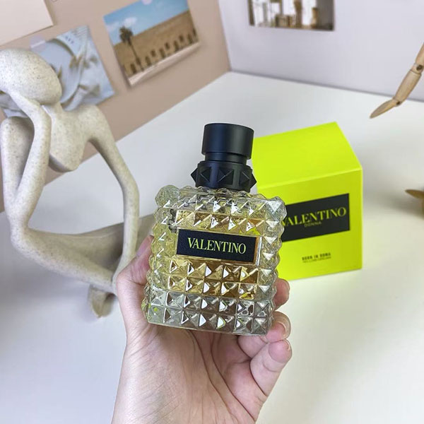 Valentino Born In Roma Yellow Dream Eau De Parfum HO55070021