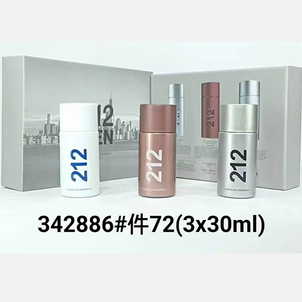 Carolina Herrera 212 Gift Set 30mL×3pcs HO60110311