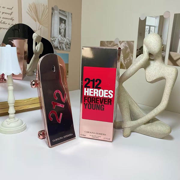 Carolina Herrera 212 Heroes Forever Young Eau De Parfum HO55110301