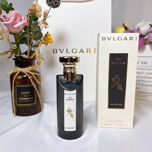 Bvlgari Eau Parfumée Au Thé Noir HO45230211